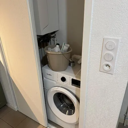 Appartement Cenon Apartment *
